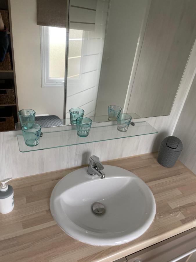Chalet Up To 5 Persons Knokke Экстерьер фото